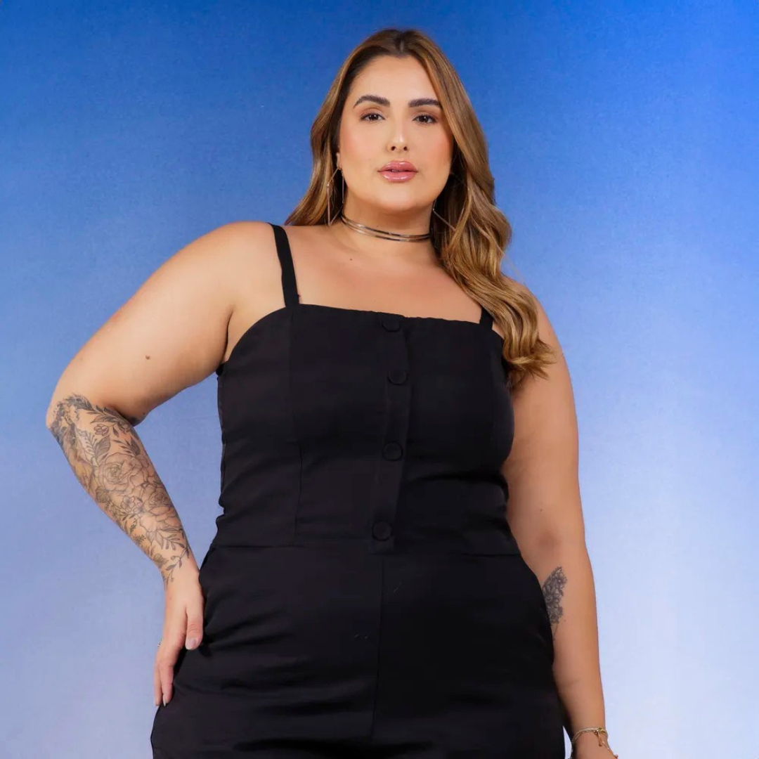 Macacão Plus Size Tomara que Caia Cargo